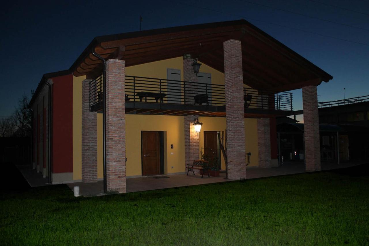 Corte Nuova B&B Bagnolo San Vito Ngoại thất bức ảnh